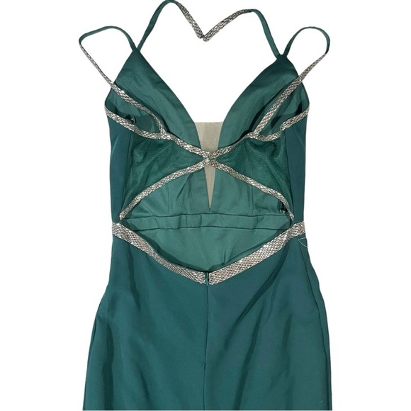 NWT Glow Emerald Green and Silver Bead Illusion Mermaid Gown sz 6 - Picture 7 of 16